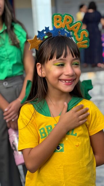 Nesta quarta-feira, vivenciamos mais um importante Momento Cívico no Instituto Maria Auxiliadora, fortalecendo valores de cidadania, respeito e amor à nossa pátria. 🇧🇷✨

Em clima de união e entusiasmo, também celebramos a aproximação da Copa do Mundo, que desperta a paixão e o orgulho de todos os brasileiros. E a expectativa já está no ar: no próximo dia 13 de junho, o Brasil fará sua estreia na competição!

Que possamos torcer juntos, com alegria, respeito e espírito esportivo, acreditando na força da nossa seleção. 💚💛

#InstitutoMariaAuxiliadora #MomentoCívico #CopaDoMundo #Brasil #OrgulhoDeSerBrasileiro EducaçãoECidadania