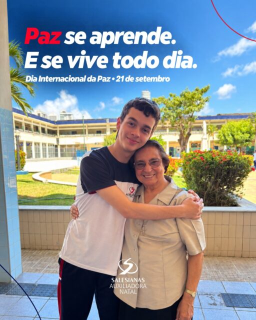 Hoje, no Dia Internacional da Paz, lembramos que a paz não nasce de grandes discursos, mas de gestos pequenos e repetidos todos os dias.
Na tradição salesiana, ela começa no pátio, na sala de aula, na conversa franca e no olhar atento de quem educa com carinho, seguindo o Sistema Preventivo de Dom Bosco, que une razão, religiosidade e amorevolezza. É assim que formamos bons cristãos e honestos cidadãos: ensinando a escutar, a acolher, a reparar e a recomeçar. Que a gente siga construindo, juntos, uma escola onde cada criança e cada jovem se sinta em casa.
E você, que gesto de paz vai praticar hoje? 💙🕊️