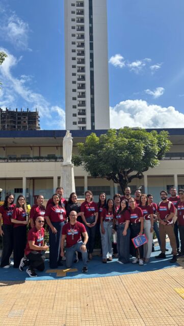 A ESACC 2026 terminou, mas a gente ainda está encantado com tudo o que nossos estudantes criaram! 🔬✨
Foram tantas ideias, descobertas e apresentações especiais que seria impossível colocar tudo em um único vídeo. Aqui vai um pedacinho desse dia que nos encheu de orgulho! 💙❤️
A cada estudante, professor e família que fez parte desse momento: obrigada por tornar a ESACC tão especial! 🥹